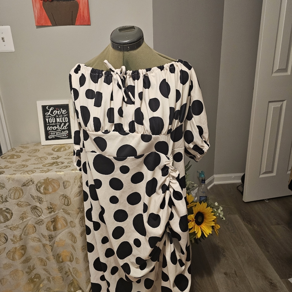 ASOS Curve Polka Dot Beige And Black Ruched Off-the-Shoulder Dress Sz 16 - Picture 5 of 10